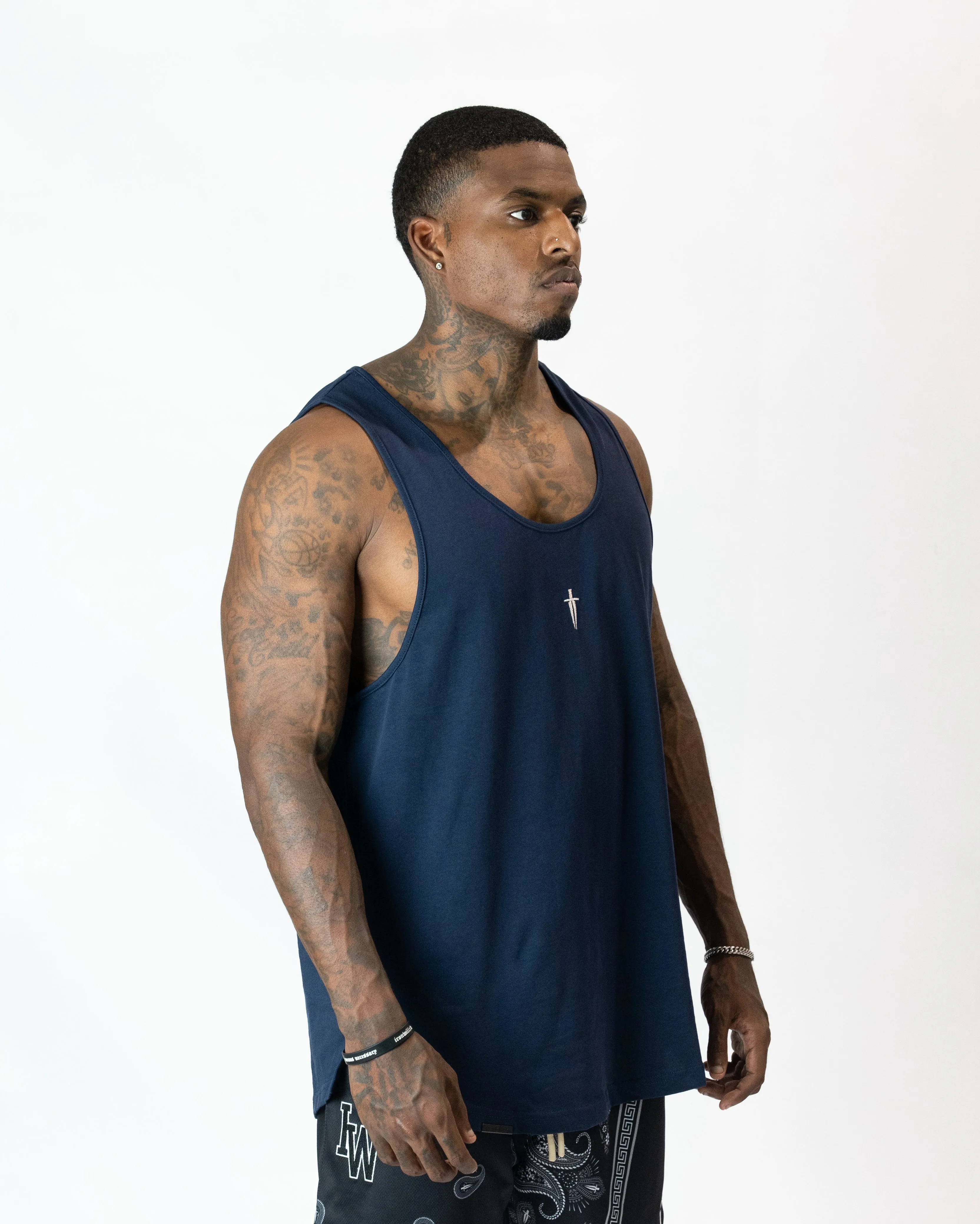 DAGGER OVERSIZED SCOOP TANK - NAVY